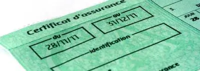 À l'issue d'un Comité interministériel de la sécurité routière (CISR), le Ministre Gérald Darmanin a annoncé la supression de la vignette. verte. Vignette-verte-suppression