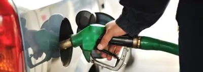 Prix réparation erreur carburant auto voiture-plein-essence