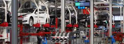 car-factory-tesla car-factory-tesla