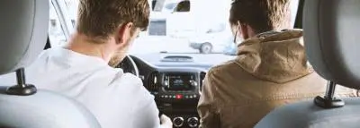 Prêter sa voiture : quelle assurance choisir ? conducteur passager