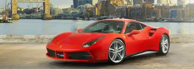 Le V8 de la Ferrari 488 GTB élu moteur de l'année