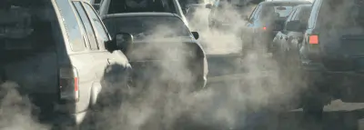 Les zones à faibles émissions bientôt supprimées ? Pollution automobile