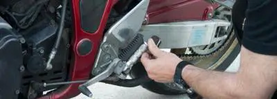 Assurance moto au tiers : options et tarifs moto-reparation