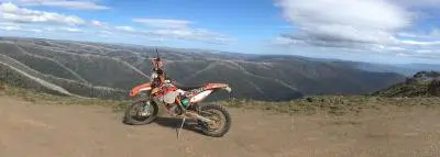 Assurance moto cross : quelle assurance choisir ? motocross montage