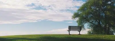 Assurance décès emprunt : protégez vos proches parc banc vide