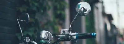 L'assurance moto et les autres garanties liées guidon moto
