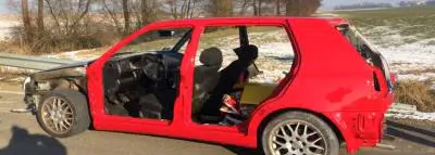 voiture-sans-carrosserie-vitre