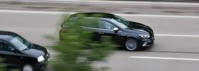 Voiture radar : comment les repérer facilement voiture radar